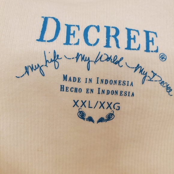 Sparkly tank top - Picture 2 of 4